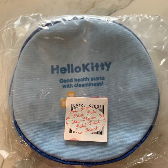 VINTAGE 1995 BRAND NEW HELLO KITTY MAKE UP NURSE POUCHES (SET OF 2) - Picture 11 of 14